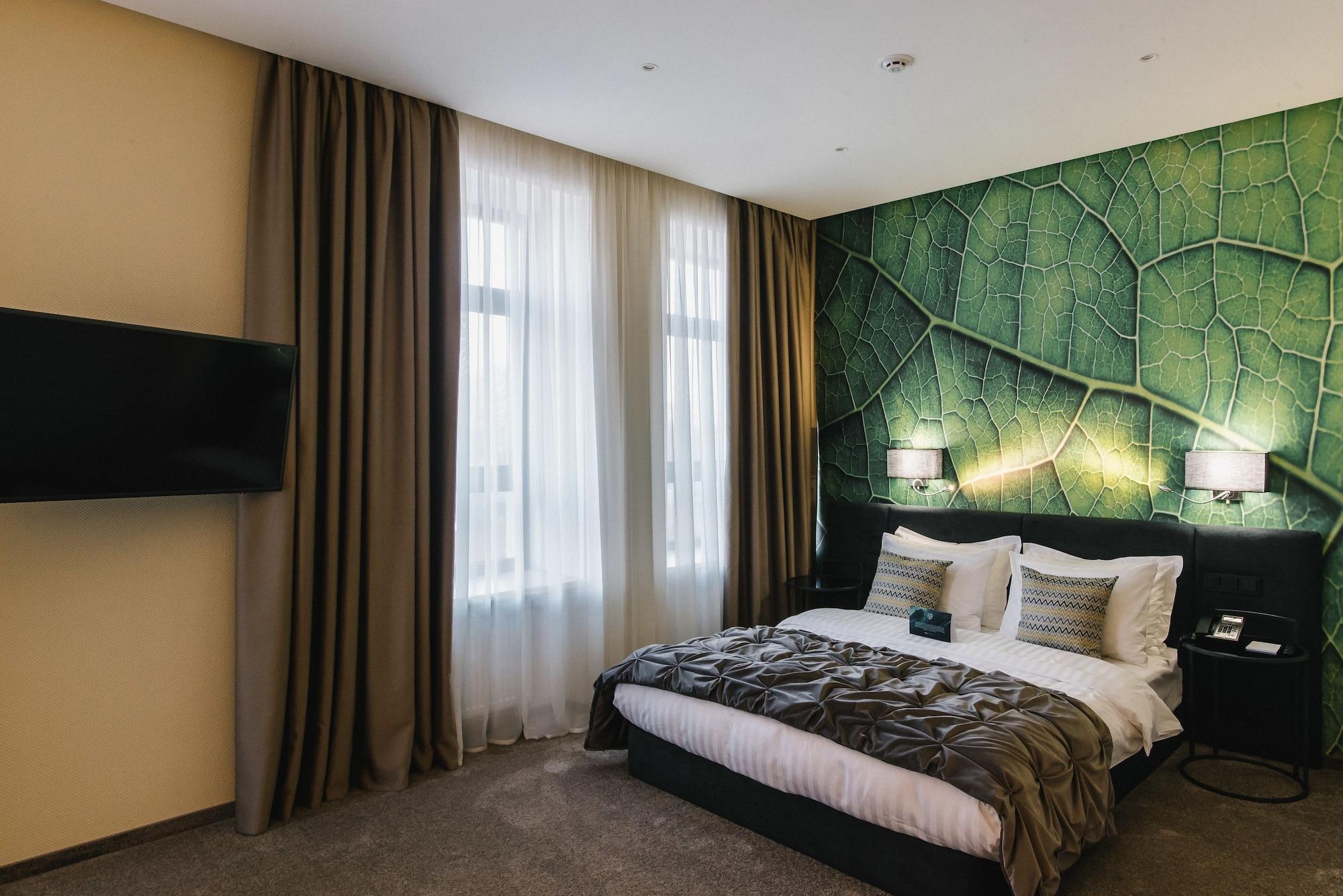 โนเบิล บูติก โฮเทล Hotel ลุตสกาย ภายนอก รูปภาพ