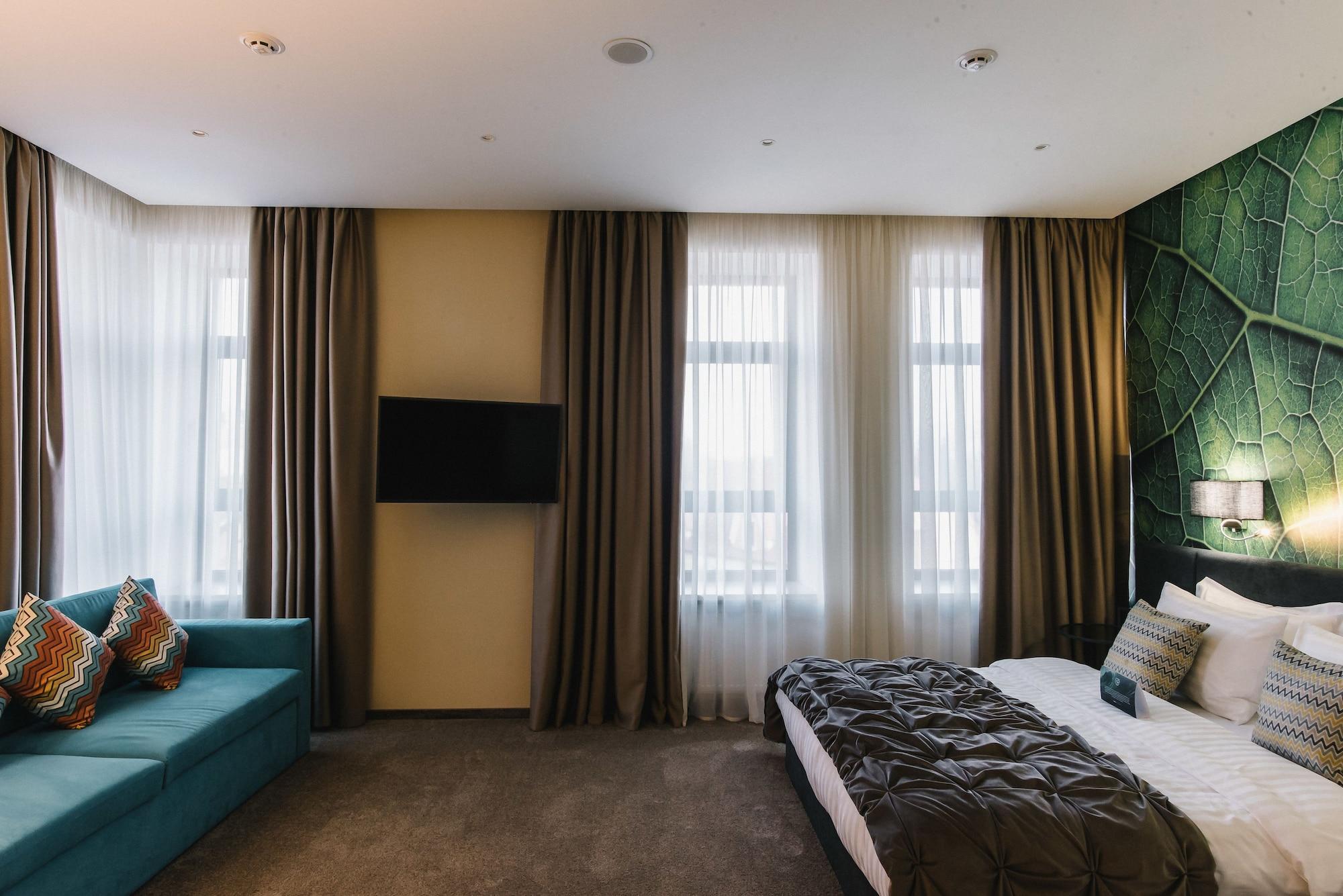 โนเบิล บูติก โฮเทล Hotel ลุตสกาย ภายนอก รูปภาพ